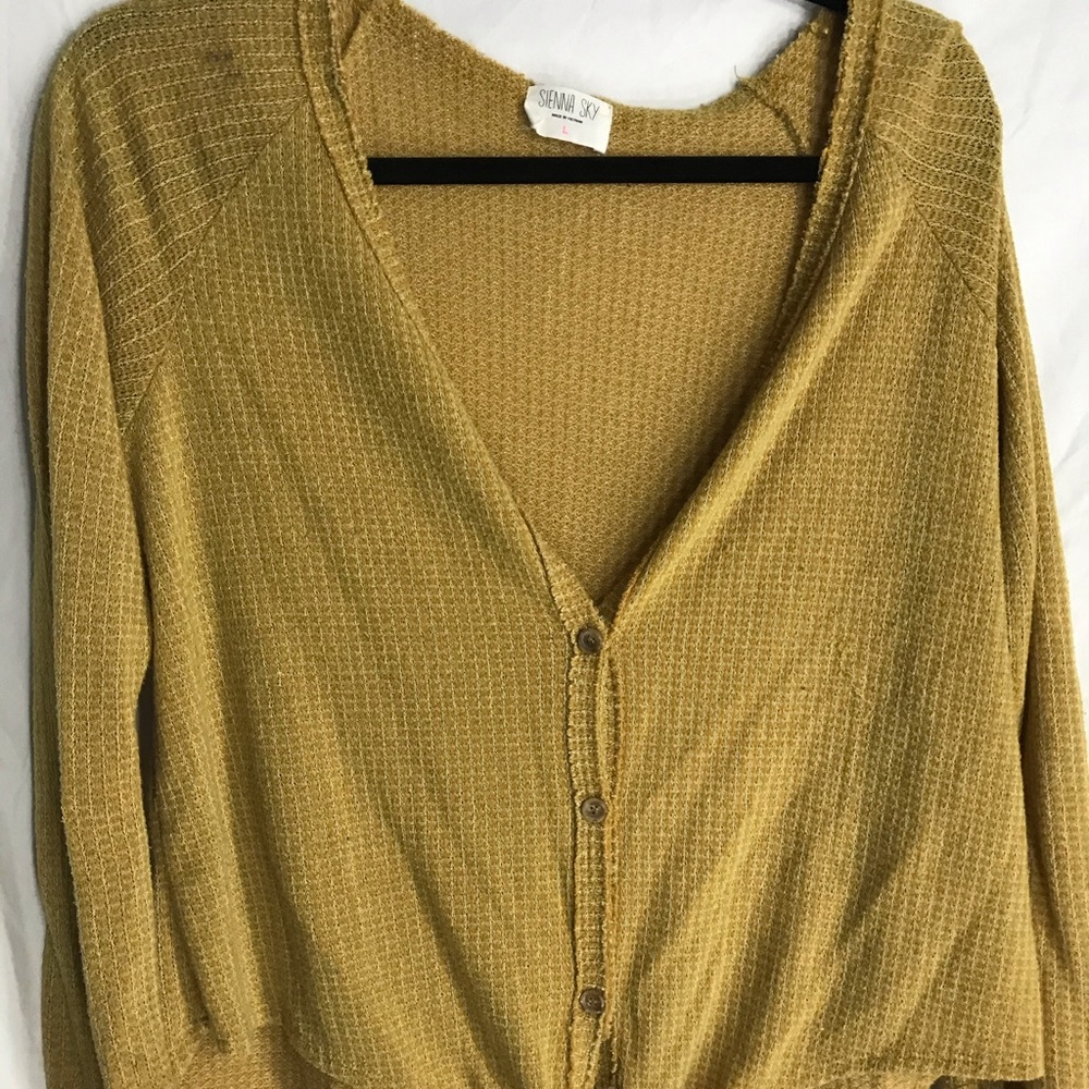 Women’s sweater